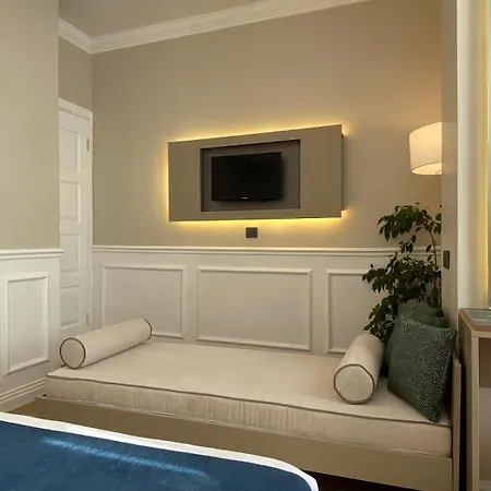 Hotel Pera Corner